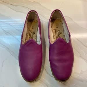 Sabah size 44 Women’s Phoenician purple shoes